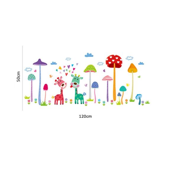 Sticker perete girafe colorate în pădurea cu ciuperci