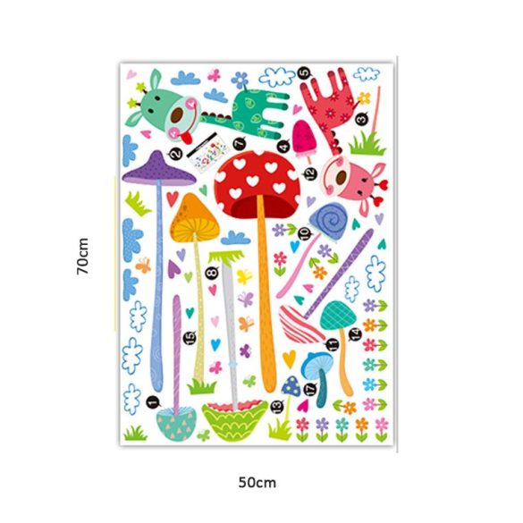 Sticker perete girafe colorate în pădurea cu ciuperci