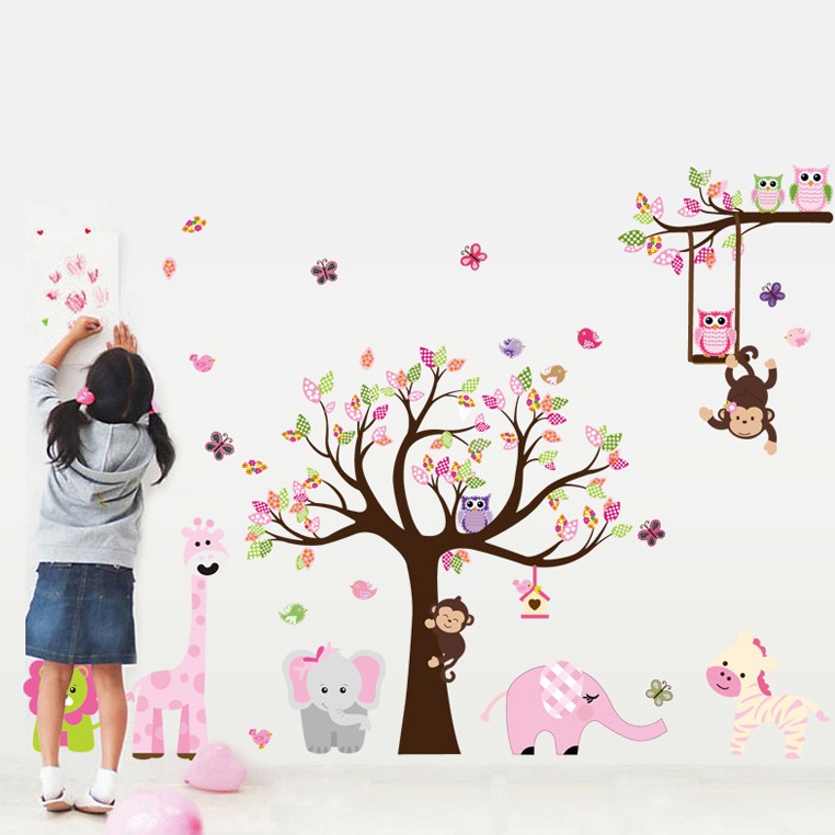 Forfotă colorată de animale pentru tot peretele